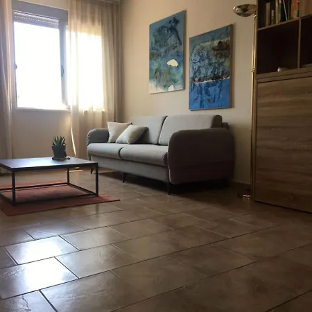 Dallendyshe House Apartmán